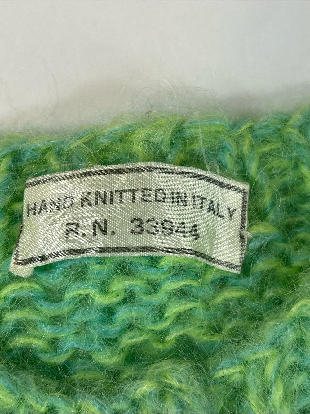 Soft Green Textured Button-Up Women's Cardigan - Picture 4 of 6